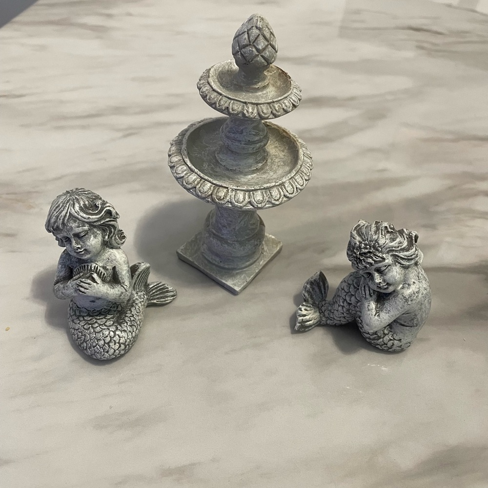Fairy garden 3 pcs set fountain and mermaids
